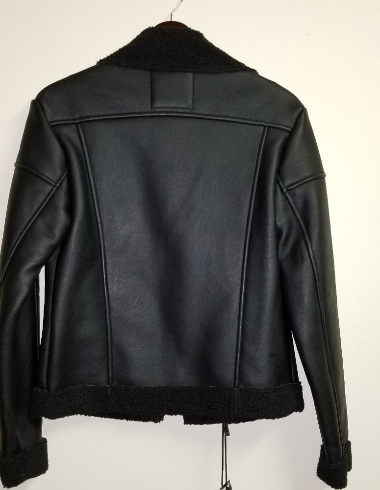 Leather jacket - Picture 2 of 4